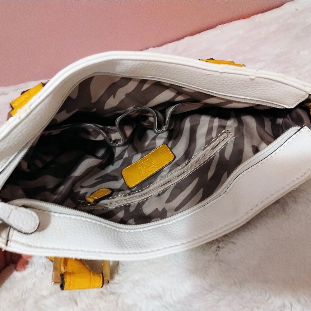 Anne Klein Yellow and White Bag - Picture 10 of 14